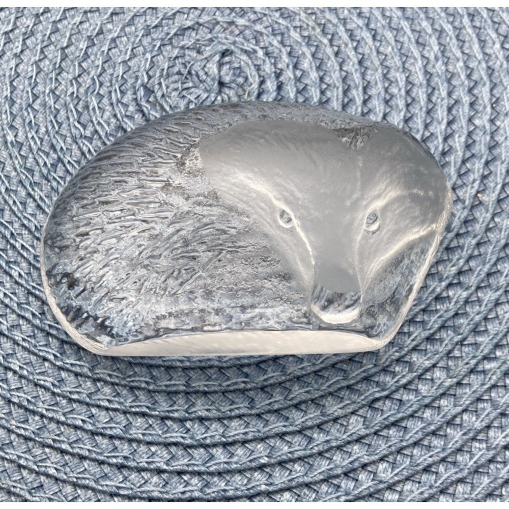 Kosta Leaded Crystal Hedgehog Paperweight Mats Jonasson 3" . Sweden. 1970's